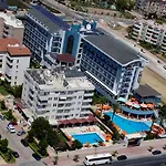 公寓式酒店 Dolphin Family Hotel 3*