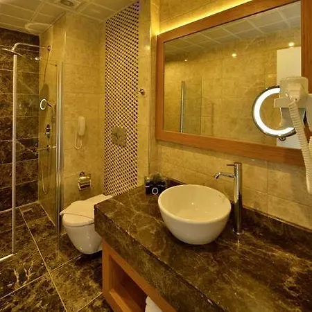 Dolphin Family Hotel 아파트호텔 알란야