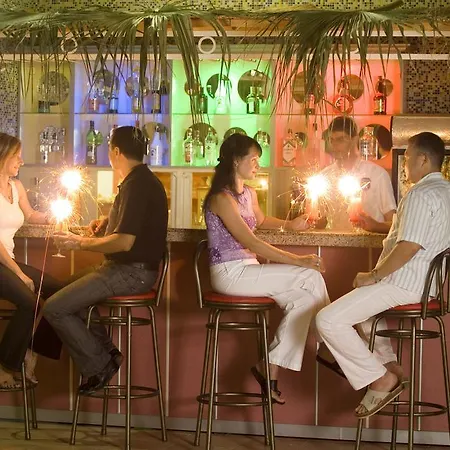 Dolphin Family Hotel Apart-hotel Alanya