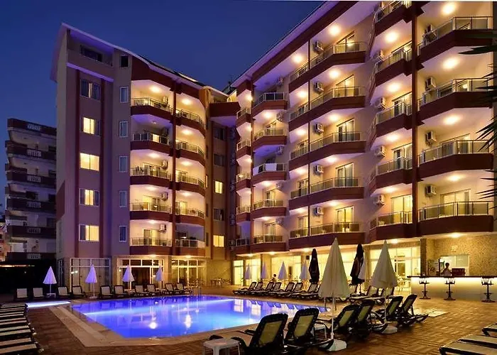 Dolphin Family Hotel شقة فندقية 3*