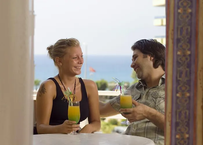 Dolphin Family Hotel Appart hôtel Alanya